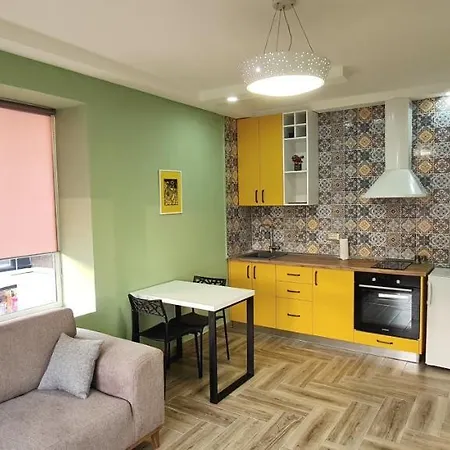 2v1 - Sheshi Willson * Tirana