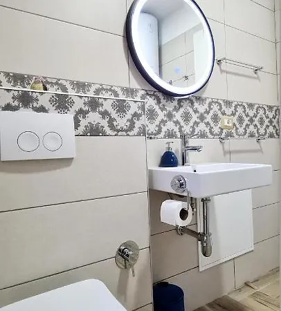 2v1 - Sheshi Willson *